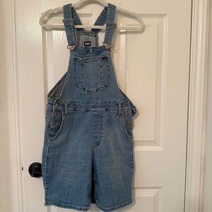 Lee Women's Light Blue Denim Overalls comfy farms market spring summer gardening